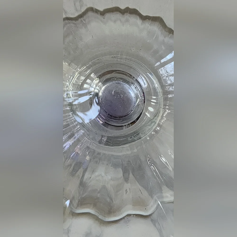 Retro MCM‎ Large Purple Art Glass Ruffle Fluted Vase